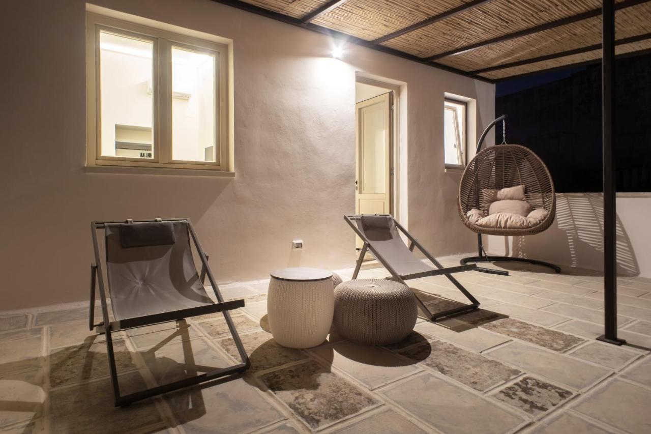 Palazzo Frangipane Bed & Breakfast ซัลเว ภายนอก รูปภาพ