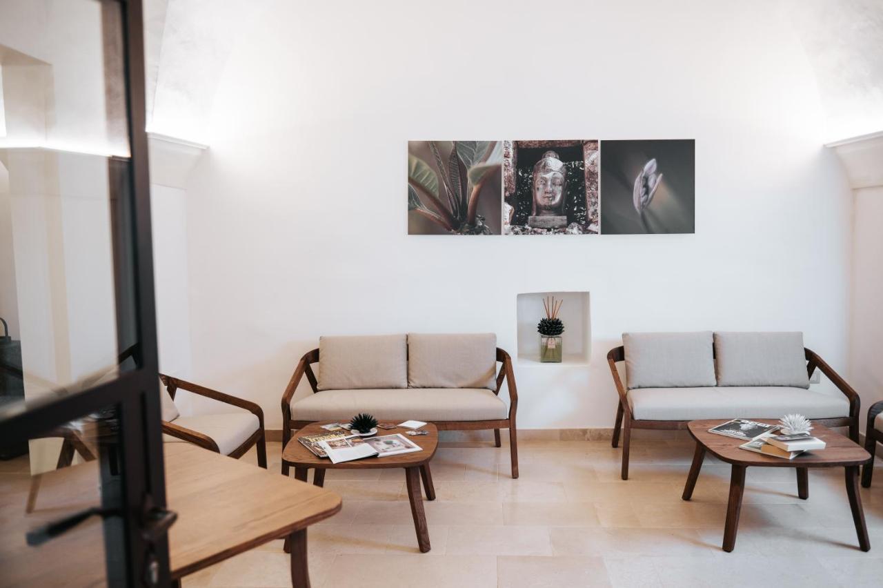 Palazzo Frangipane Bed & Breakfast ซัลเว ภายนอก รูปภาพ