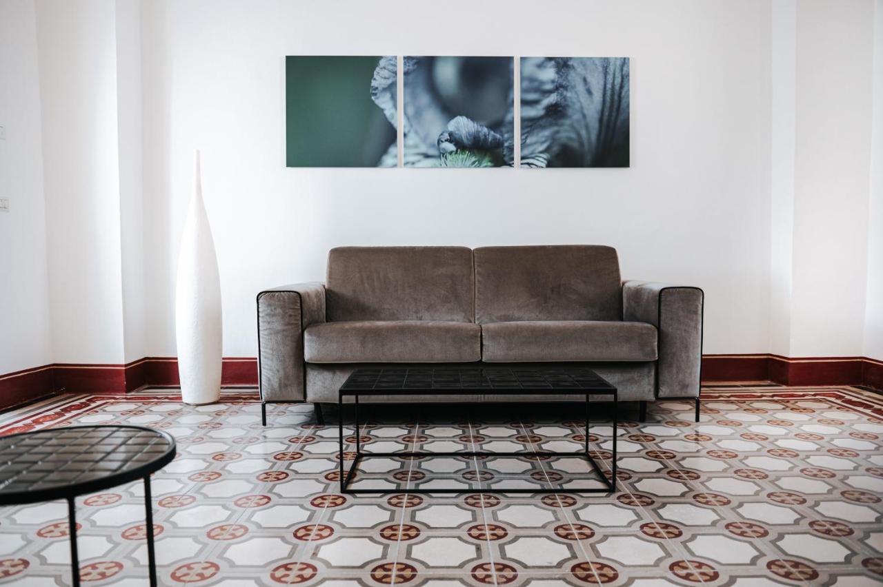 Palazzo Frangipane Bed & Breakfast ซัลเว ภายนอก รูปภาพ