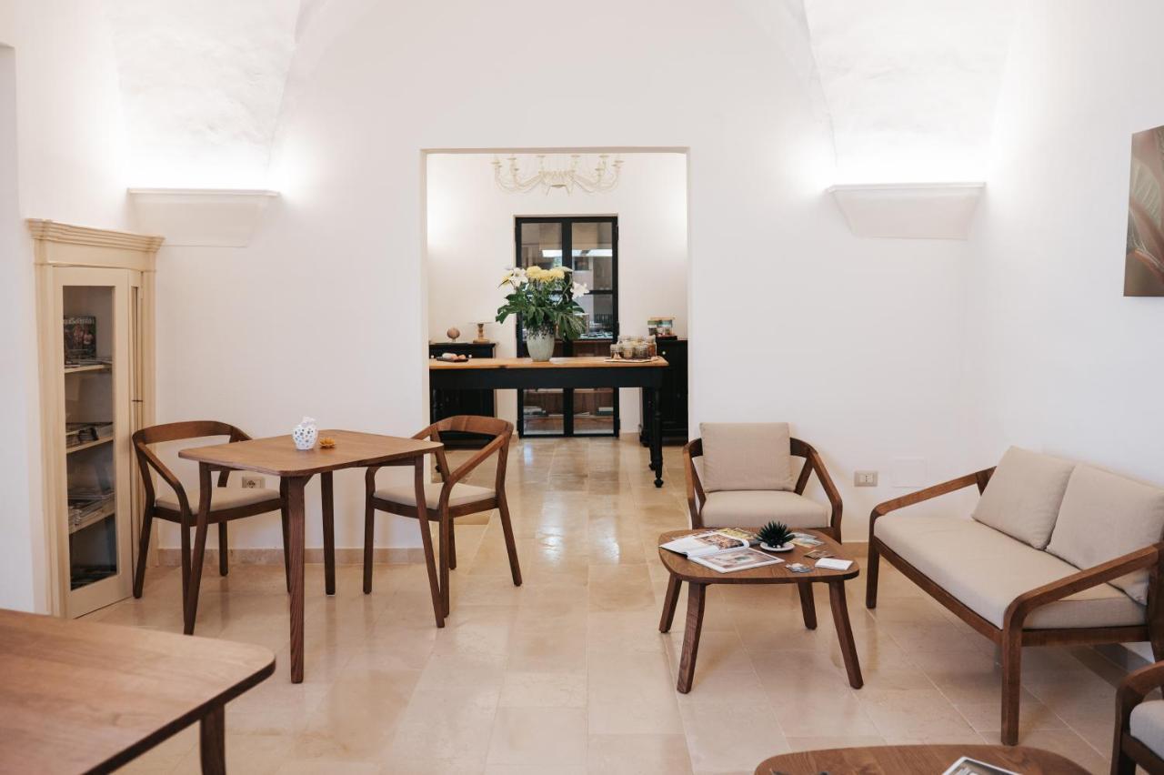 Palazzo Frangipane Bed & Breakfast ซัลเว ภายนอก รูปภาพ