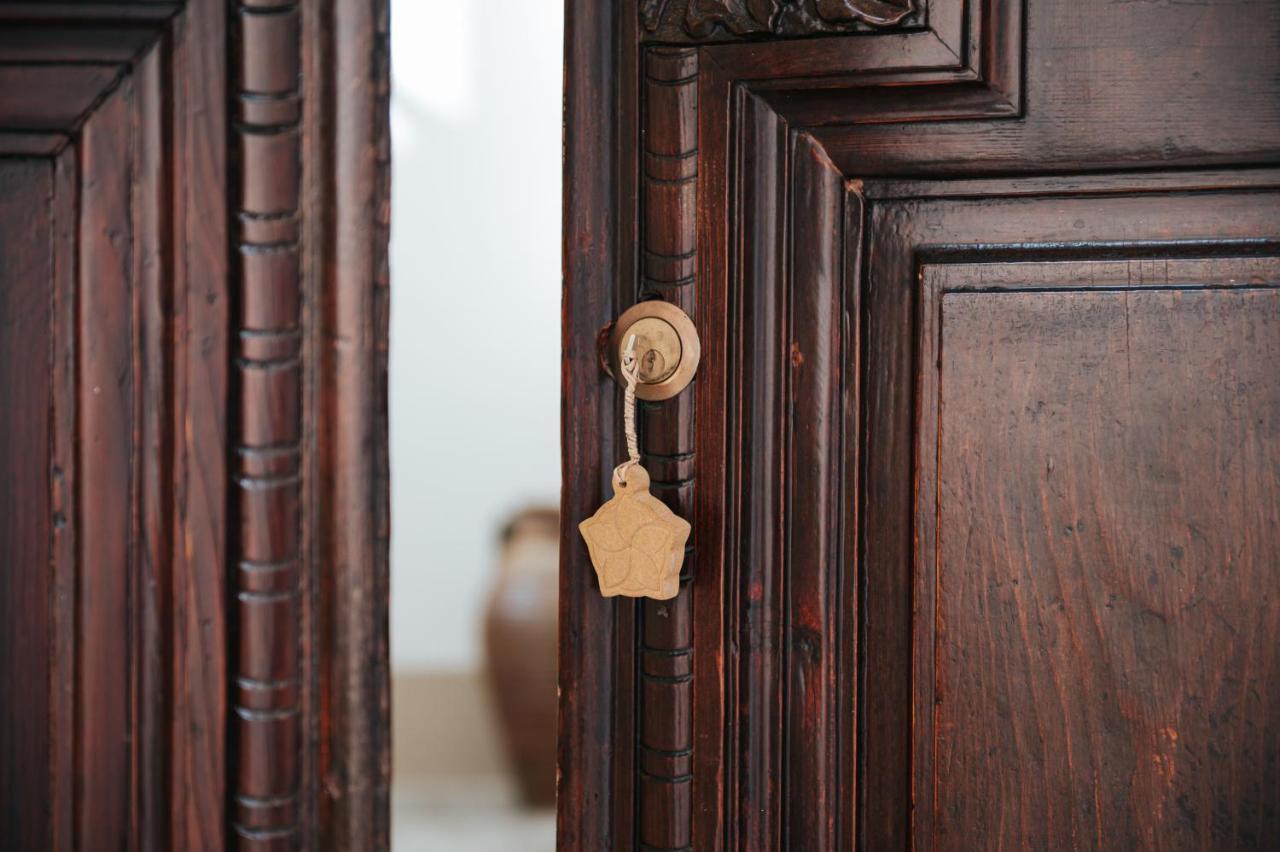 Palazzo Frangipane Bed & Breakfast ซัลเว ภายนอก รูปภาพ